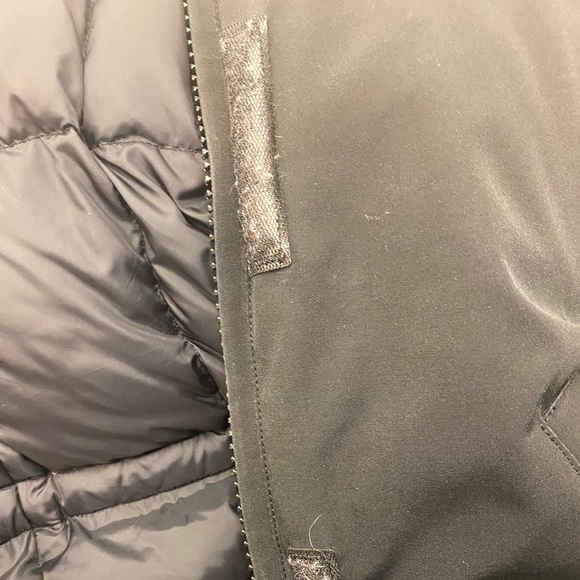 Black Victoria Canada Goose Down Parka - Picture 8 of 8